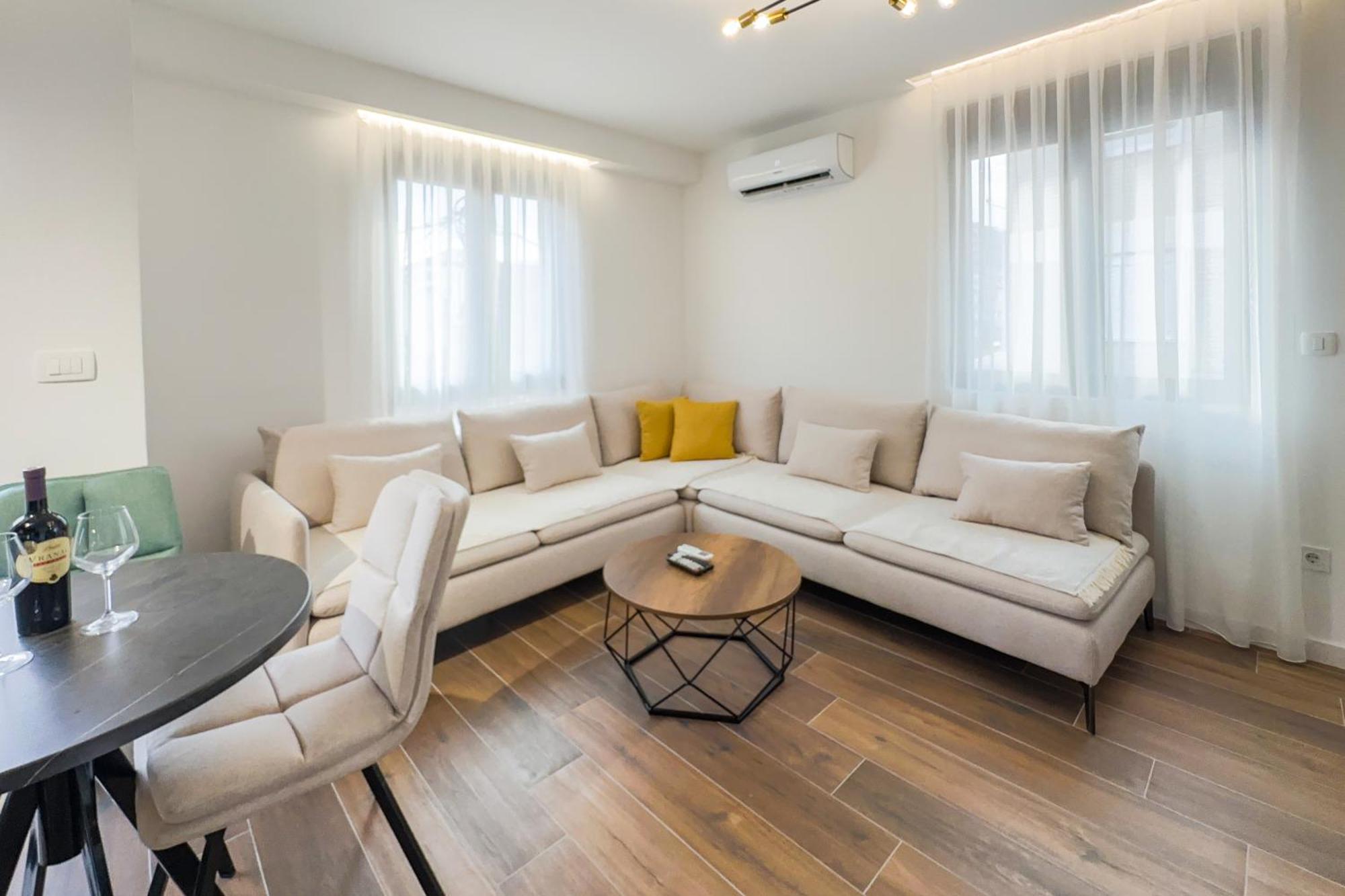 North Apartments 비옐로폴레 외부 사진