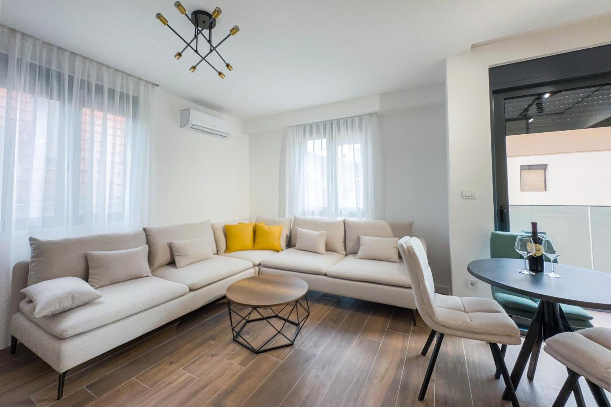 North Apartments 비옐로폴레 외부 사진